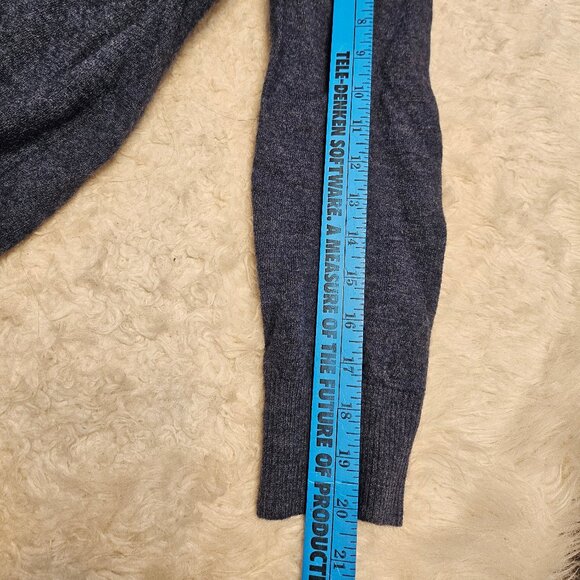 Banana Republic Men's Navy Blue 100% Merino Sweater Size: S - Picture 6 of 9